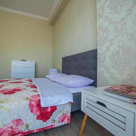 Comfy Apartment Tbilisi Eksteriør bilde