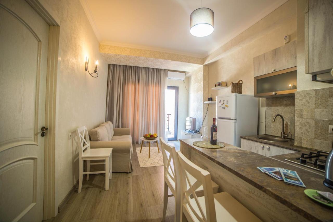 Comfy Apartment Tbilisi Eksteriør bilde