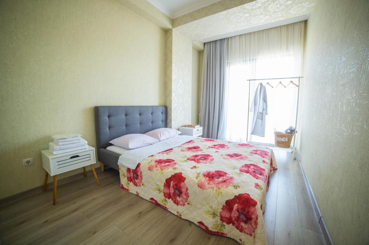 Comfy Apartment Tbilisi Eksteriør bilde