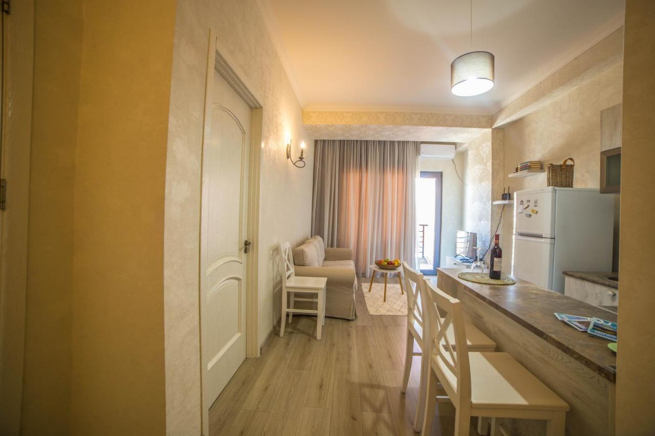 Comfy Apartment Tbilisi Eksteriør bilde